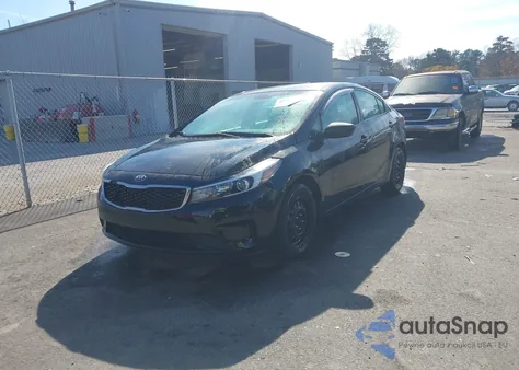 2017 Kia Forte Lx z USA, uszkodzony, nr VIN 3KPFK4A76HE085713